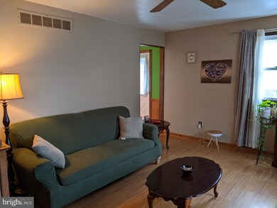 621 Roosevelt Blvd, Clayton, NJ 08312 - photo 5