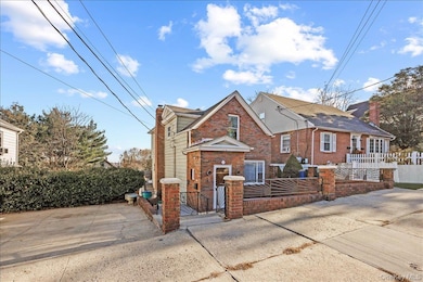 124 Alexander Ave, Yonkers, NY 10704 - photo 2