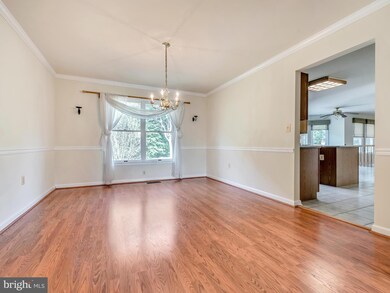 6570 Twilight Glow Dr, Sykesville, MD 21784 - photo 7