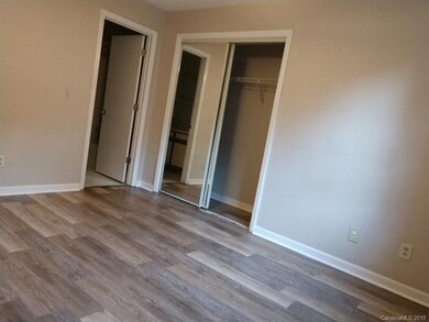 1041 Churchill Downs Ct unit J, Charlotte, NC 28211 - photo 7