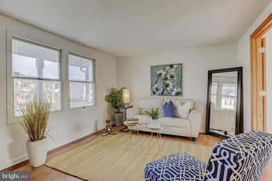 186 Stonegate Dr, Frederick, MD 21702 - photo 4