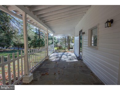 839 Bryn Mawr Ave, Newtown Square, PA 19073 - photo 2