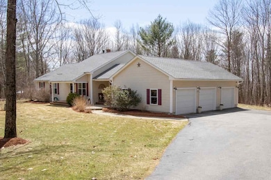 448 N Pembroke Rd, Pembroke, NH 03275 - photo 2