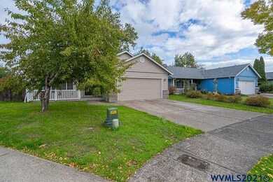 953 S 6th St, Independence, OR 97351 - photo 2