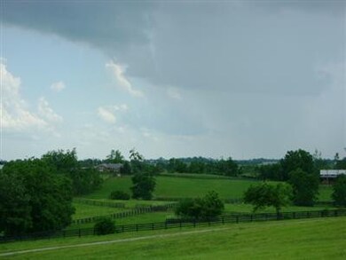 383 Dunn Ln, Harrodsburg, KY 40330 - photo 2