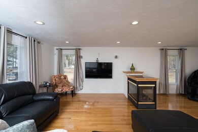 14 Tall Tree Rd, Sharon, MA 02067 - photo 2