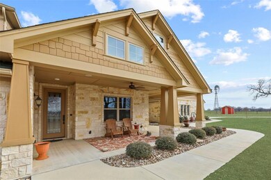 COVERED FRONT PORCH...NOTE 