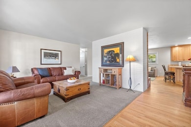 1825 28th St W, Billings, MT 59102 - photo 3