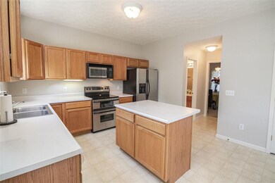 3585 Goodall Ct, West Lafayette, IN 47906 - photo 4