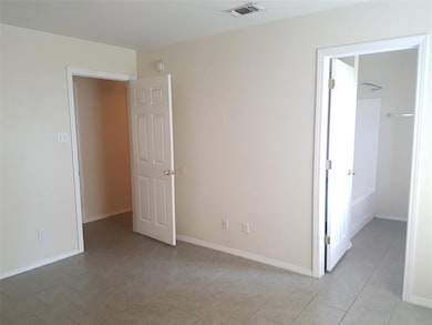 303 S Blue Jay Ct unit 303, Weatherford, TX 76088 - photo 7