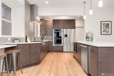 5830 W Mercer Way, Mercer Island, WA 98040 - photo 5