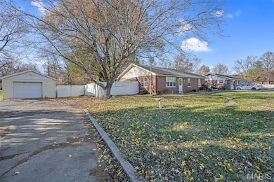 313 Old Fullerton Rd, Swansea, IL 62226 - photo 2