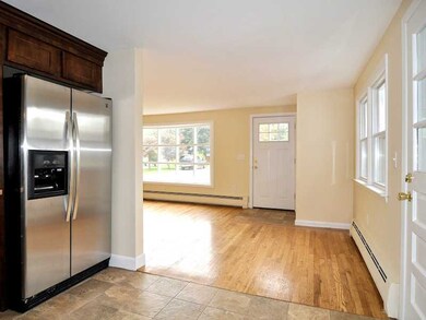 34 Gorton Lake Blvd, Warwick, RI 02886 - photo 6