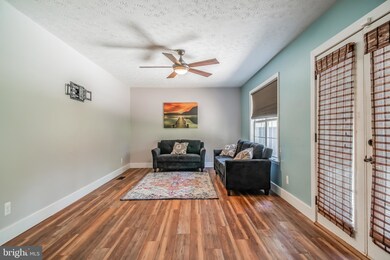 6708 Green Arbor Dr, Fredericksburg, VA 22407 - photo 6