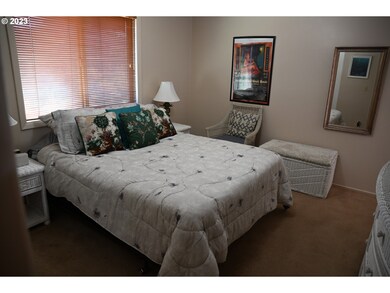 Bedroom, Primary