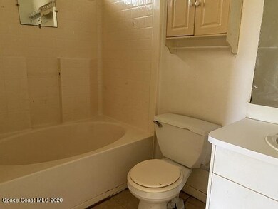 3605 guava master bathroom