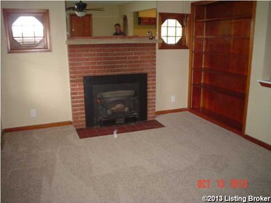 7807 Donegal Dr, Louisville, KY 40219 - photo 5