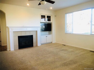 10565 Laurelglen Cir, Highlands Ranch, CO 80130 - photo 6