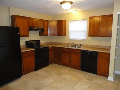 2388 Foxtail Dr, Plainfield, IN 46168 - photo 5