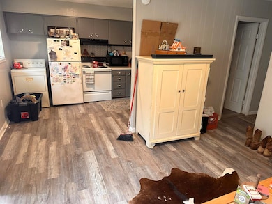 2103 Tyler St, Conway, AR 72034 - photo 7