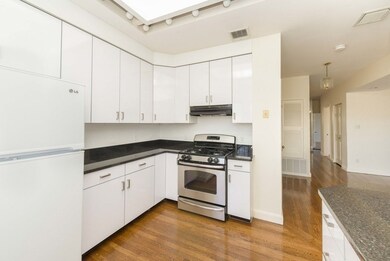 344 Harvard St unit 3, Brookline, MA 02446 - photo 5