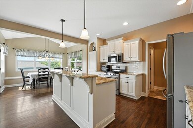 1208 N Holland Dr, Independence, MO 64056 - photo 2