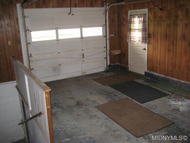 Attached Garage