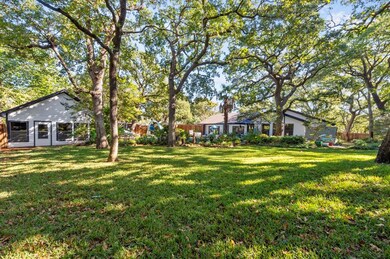 Wonderful large yard