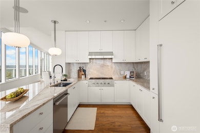 Bellevue Towers unit 4202, Bellevue, WA 98004 - photo 7