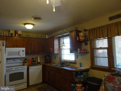 780 Joy Dr, Greencastle, PA 17225 - photo 5