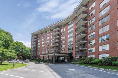 Imperial Towers unit 801, Chestnut Hill, MA 02467 - photo 4