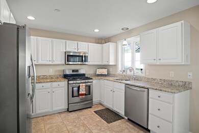 53 River St unit 203, Billerica, MA 01821 - photo 5