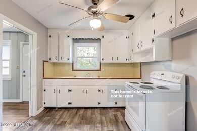 2219 Belinda Cir, Jacksonville, FL 32216 - photo 2