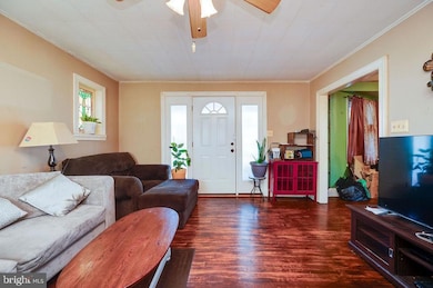 2532 Glenn Tc, Reading, PA 19606 - photo 3