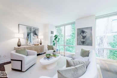 Chelsea House unit 3E, New York, NY 10011 - photo 2