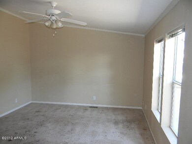 #023-273021 Living Room