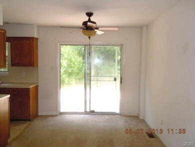 416 Old Forge Dr, Bath, PA 18014 - photo 3