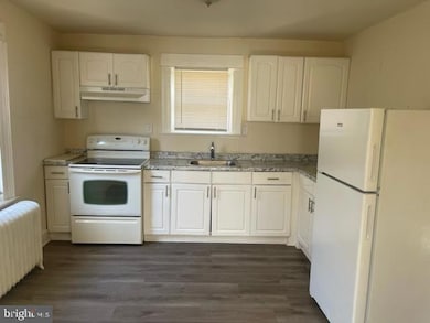 159 Cross Keys Rd unit C, Berlin, NJ 08009 - photo 4