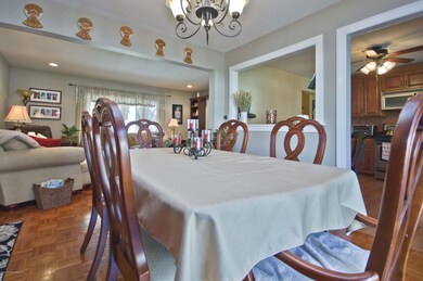 007_DINING ROOM