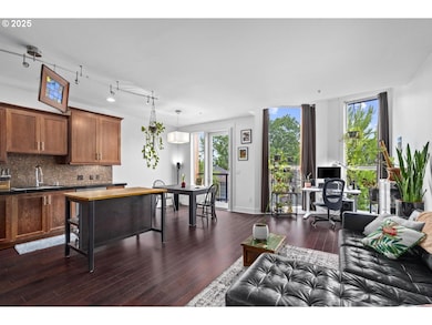 838 SE 38th Ave unit 311, Portland, OR 97214 - photo 4