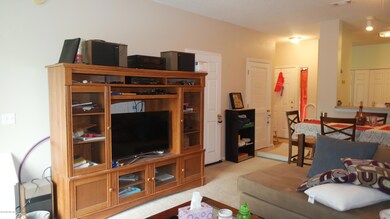 7864 Playpen Ct, Jacksonville, FL 32210 - photo 4