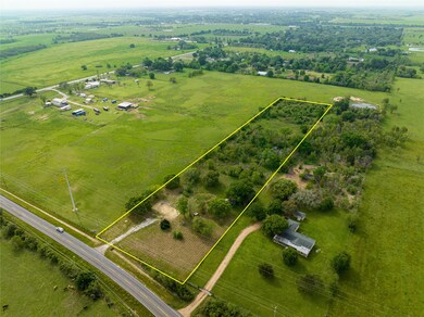 33129 Betka Rd, Waller, TX 77484 - photo 6