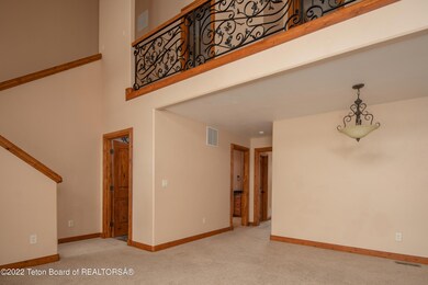 07 Living Dining