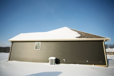 51613 Duncan Dr, South Bend, IN 46628 - photo 3