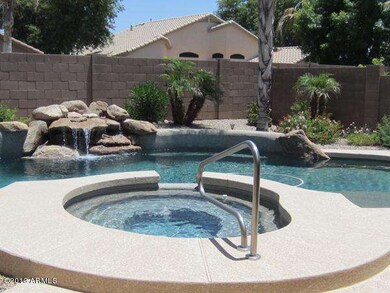 spa_heated_pool