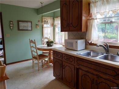 5505 Labine Ct, North Chesterfield, VA 23234 - photo 3