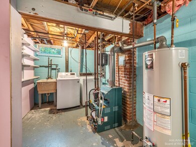 Laundry/ Utility room