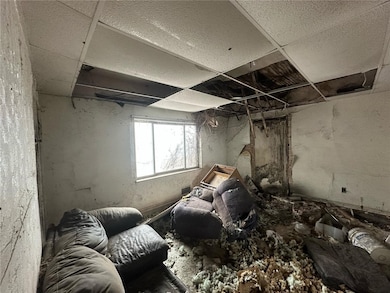 3061 Chartiers Ave, Pittsburgh, PA 15204 - photo 5