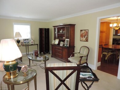 2217 Plainview Dr, High Point, NC 27265 - photo 6