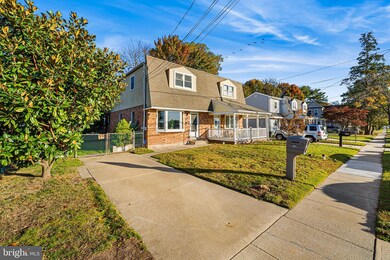 100 Wyandotte St, Essington, PA 19029 - photo 2